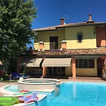 Giulia 4*