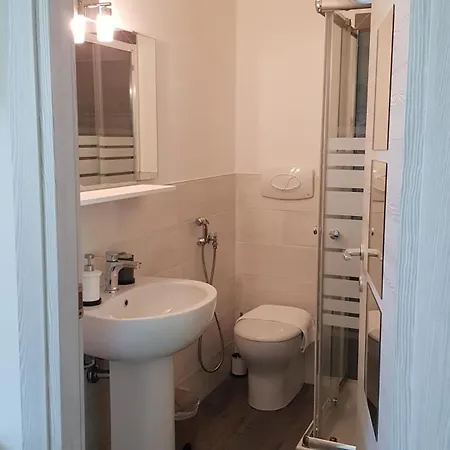 Giulia 4* Desenzano del Garda