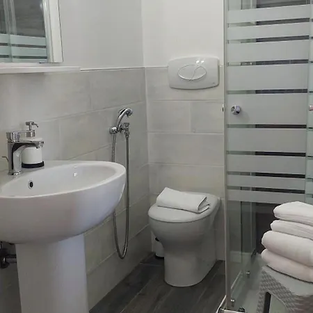 Giulia 4* Desenzano del Garda