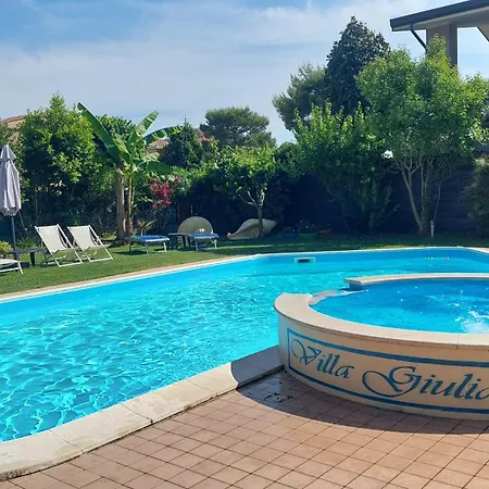 Giulia 4* Desenzano del Garda