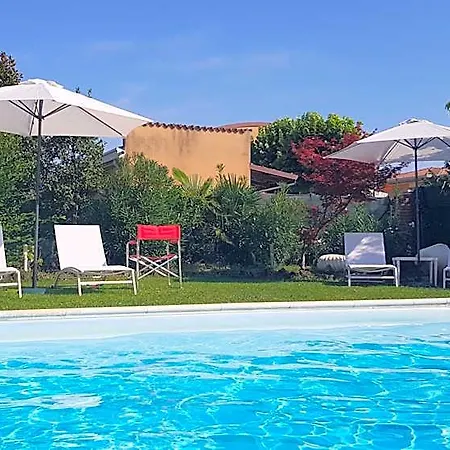 Giulia 4* ديسينسانو ديل غاردا