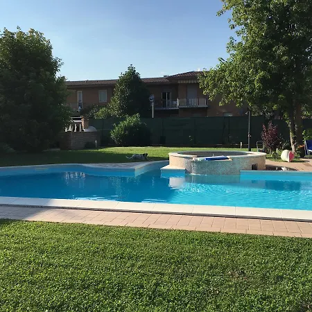 Giulia 4* Desenzano del Garda